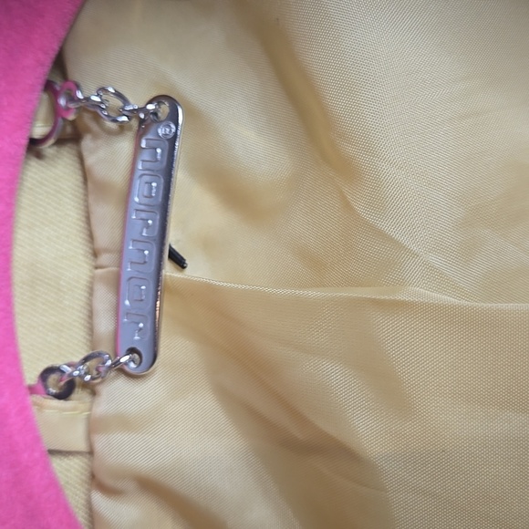 Sample Sale Oversized Brazer - Picture 2 of 6